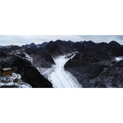 六盘水梅花山国际滑雪场图2