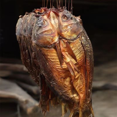 烟熏腊鲢鱼块去头去尾咸鱼风干鱼下酒菜餐饮整条批发图5