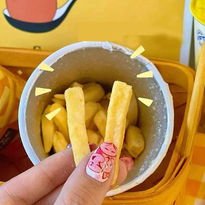 国潮网红零食 脆升升香脆薯条原味蜂蜜黄油50g杯装膨化休闲零食批图4